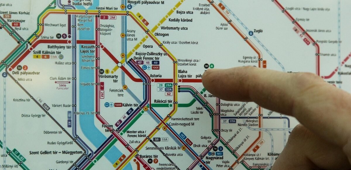 Pelajari apa itu Zona Nilai Tanah (ZNT), cara menghitung, mengakses peta ZNT online, serta manfaat dan kaitannya dengan penilaian properti. (Pixabay/Profoto0023)