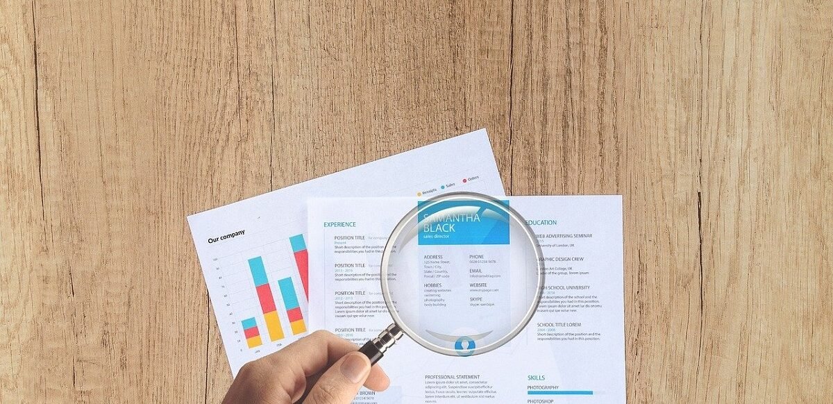 Ilustrasi melakukan inspeksi lapangan penilaian aset. Ketahui apa saja yang dilakukan saat inspeksi lapangan penilaian aset, persiapan dan pelaksanaan serta contoh studi kasus. (Pixabay/Mohamed_hassan)